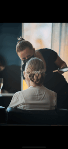 Frisør Agnes Midtbø